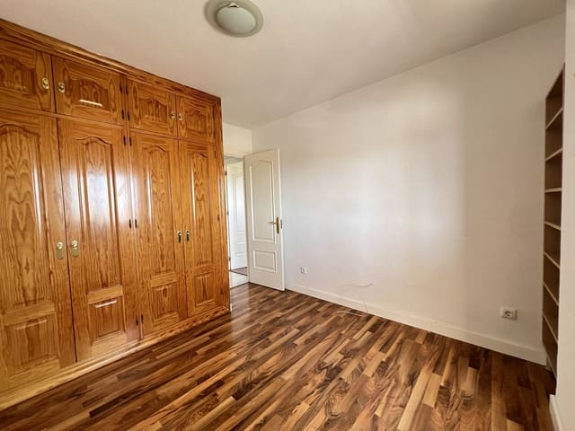 2 bedroom Penthouse for sale in Torremolinos - € 360,000 (Ref: 9796297)