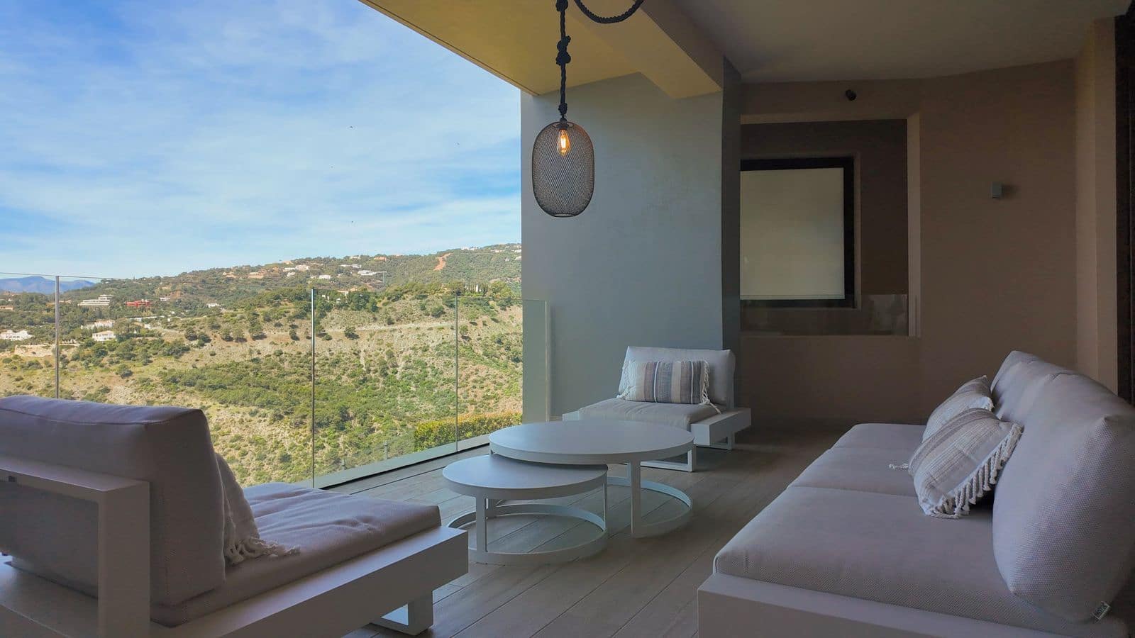 2 soverom Leilighet til salgs i Benahavis - € 850 000 (Ref: 9796298)