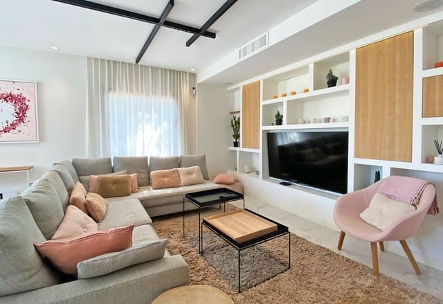 3 soverom Leilighet til salgs i Puerto Banus, Marbella - € 1 585 000 (Ref: 9796299)