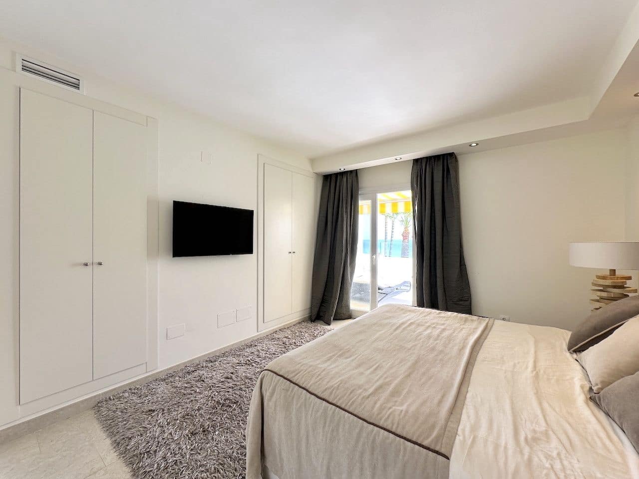 3 sypialnia Penthouse na sprzedaż w Estepona - 1 850 000 € (Ref: 9796300)