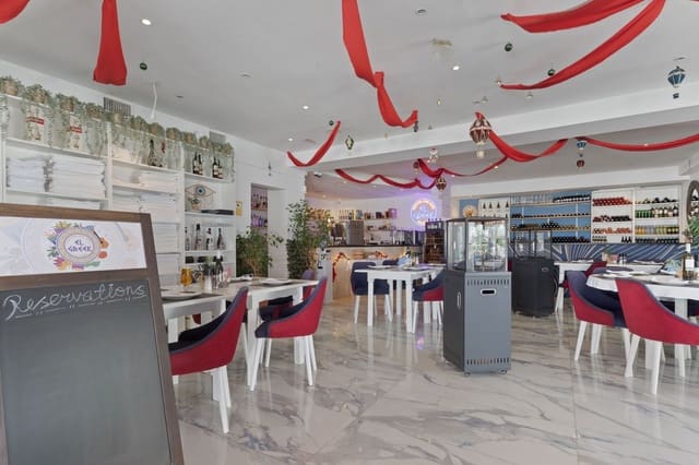 Restauracja lub bar na sprzedaż w Estepona - 950 000 € (Ref: 9796302)