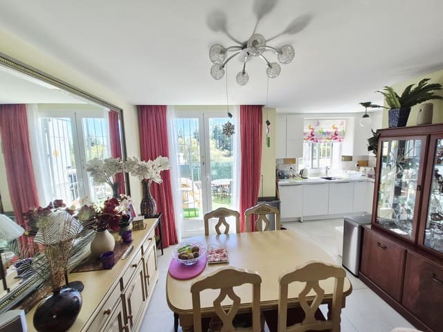 2 quarto Casa em Banda para venda em La Cala de Mijas, Mijas - 375 000 € (Ref: 9796305)