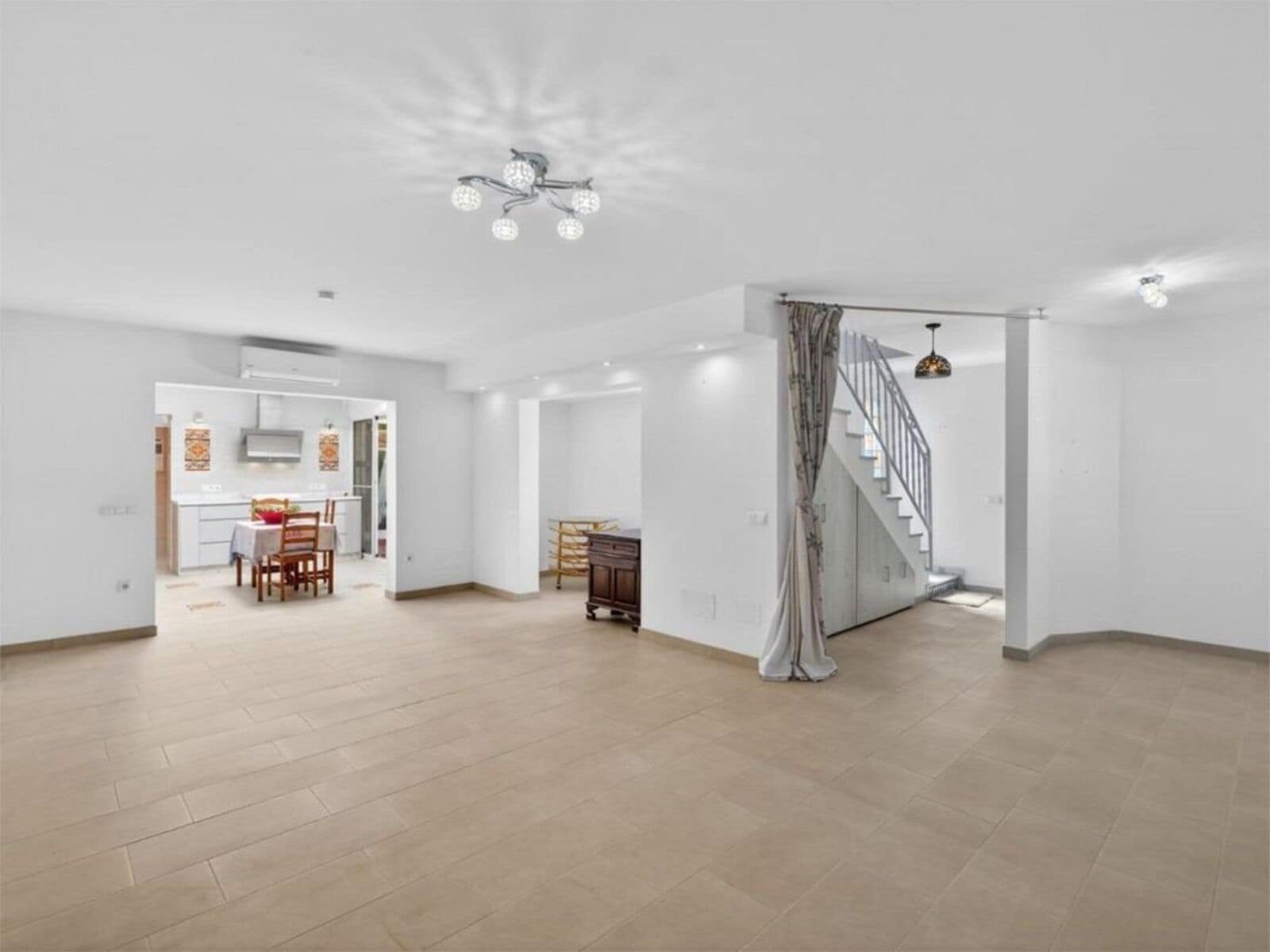 3 bedroom Townhouse for sale in Calahonda - € 485,000 (Ref: 9796308)