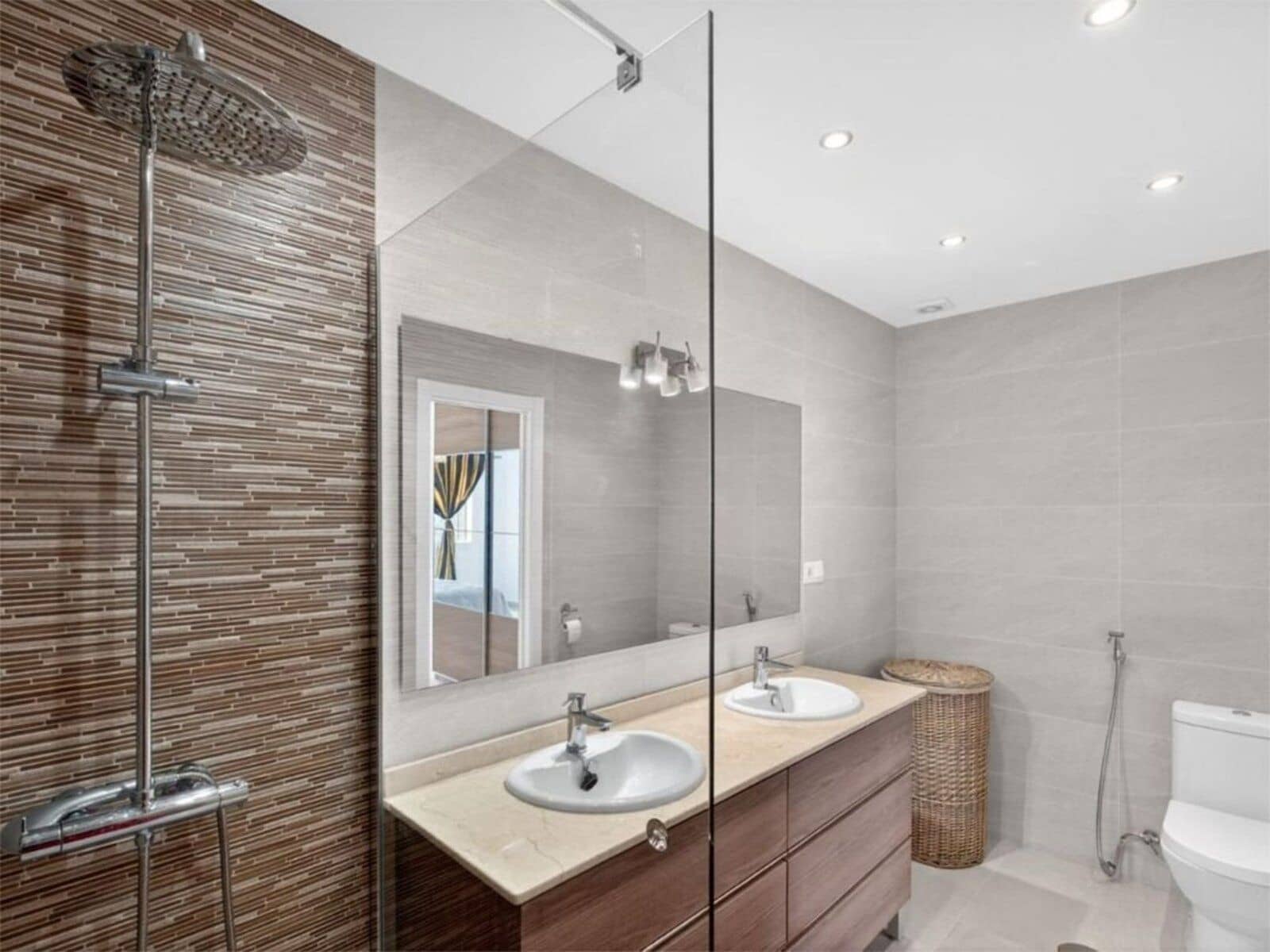 3 bedroom Townhouse for sale in Calahonda - € 485,000 (Ref: 9796308)