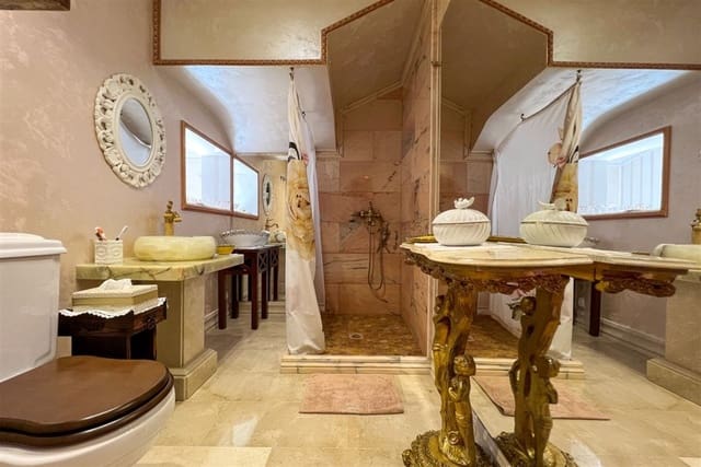 4 slaapkamer Huis te koop in Calahonda, Mijas - € 597.000 (Ref: 9796310)