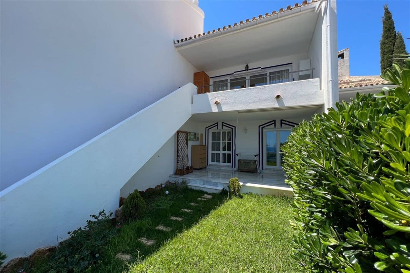 4 bedroom Townhouse for sale in Calahonda - € 597,000 (Ref: 9796310)