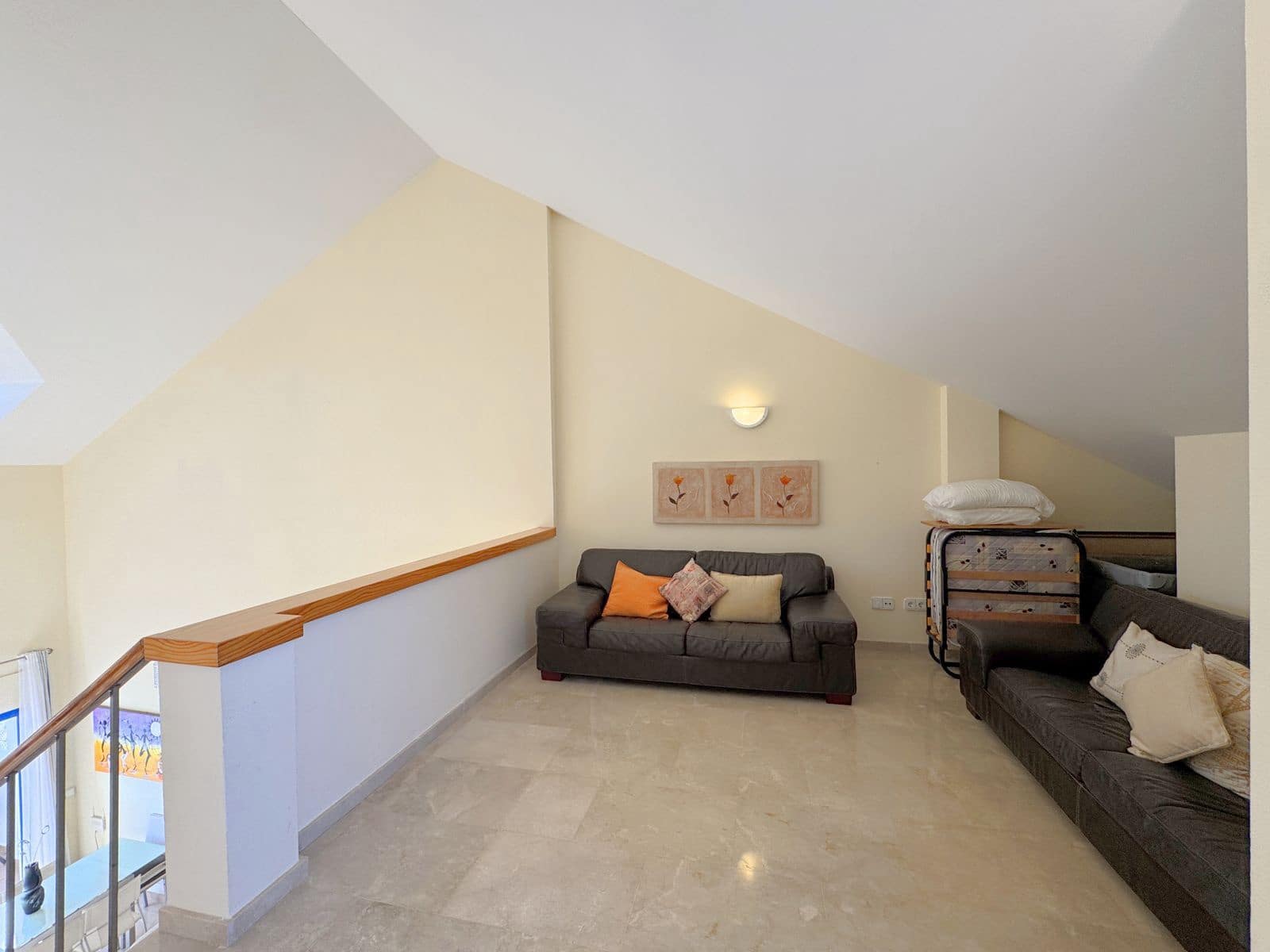 3 quarto Penthouse para venda em La Duquesa / Puerto de la Duquesa - 370 000 € (Ref: 9796311)