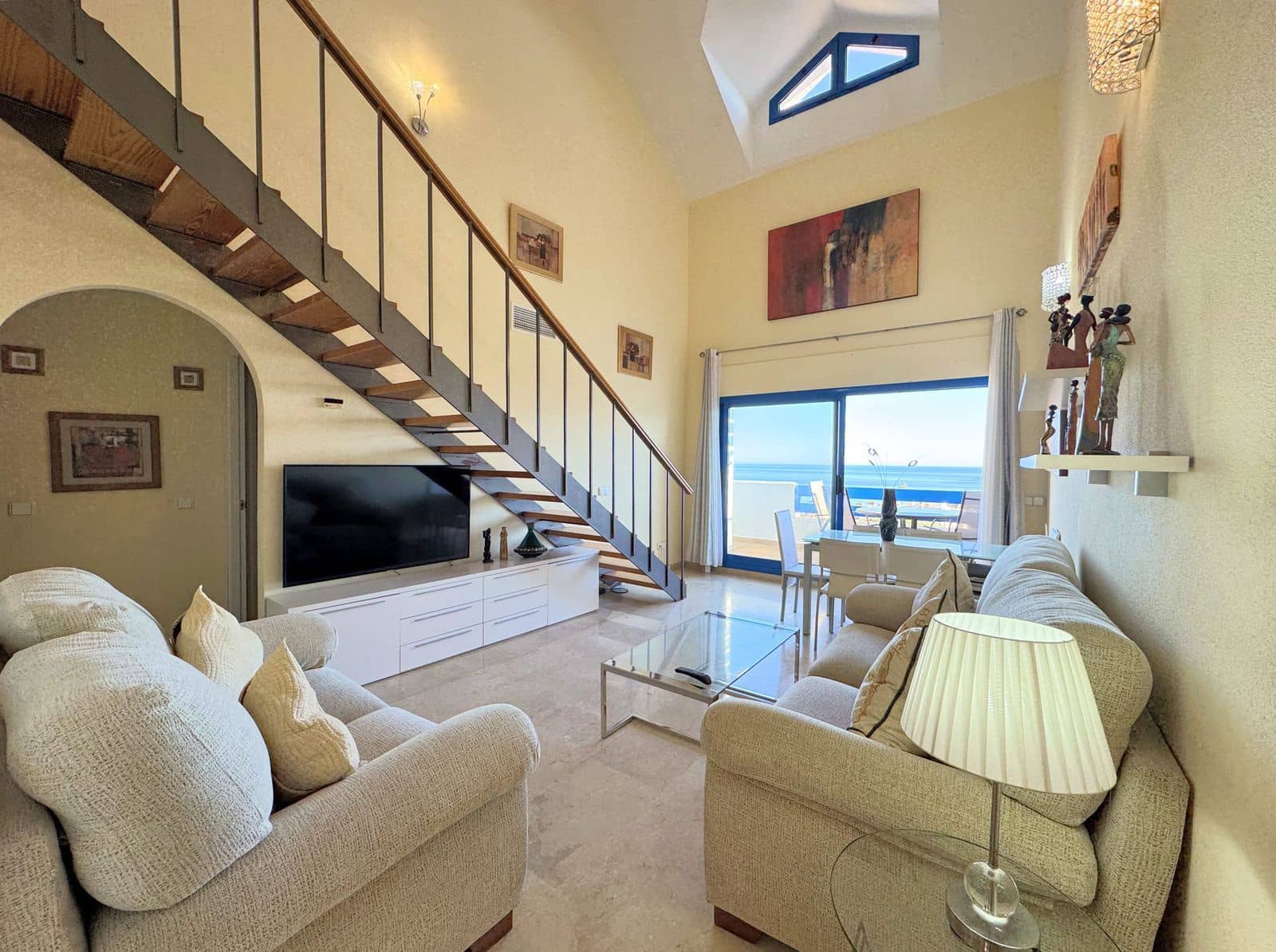 3 quarto Penthouse para venda em La Duquesa / Puerto de la Duquesa - 370 000 € (Ref: 9796311)