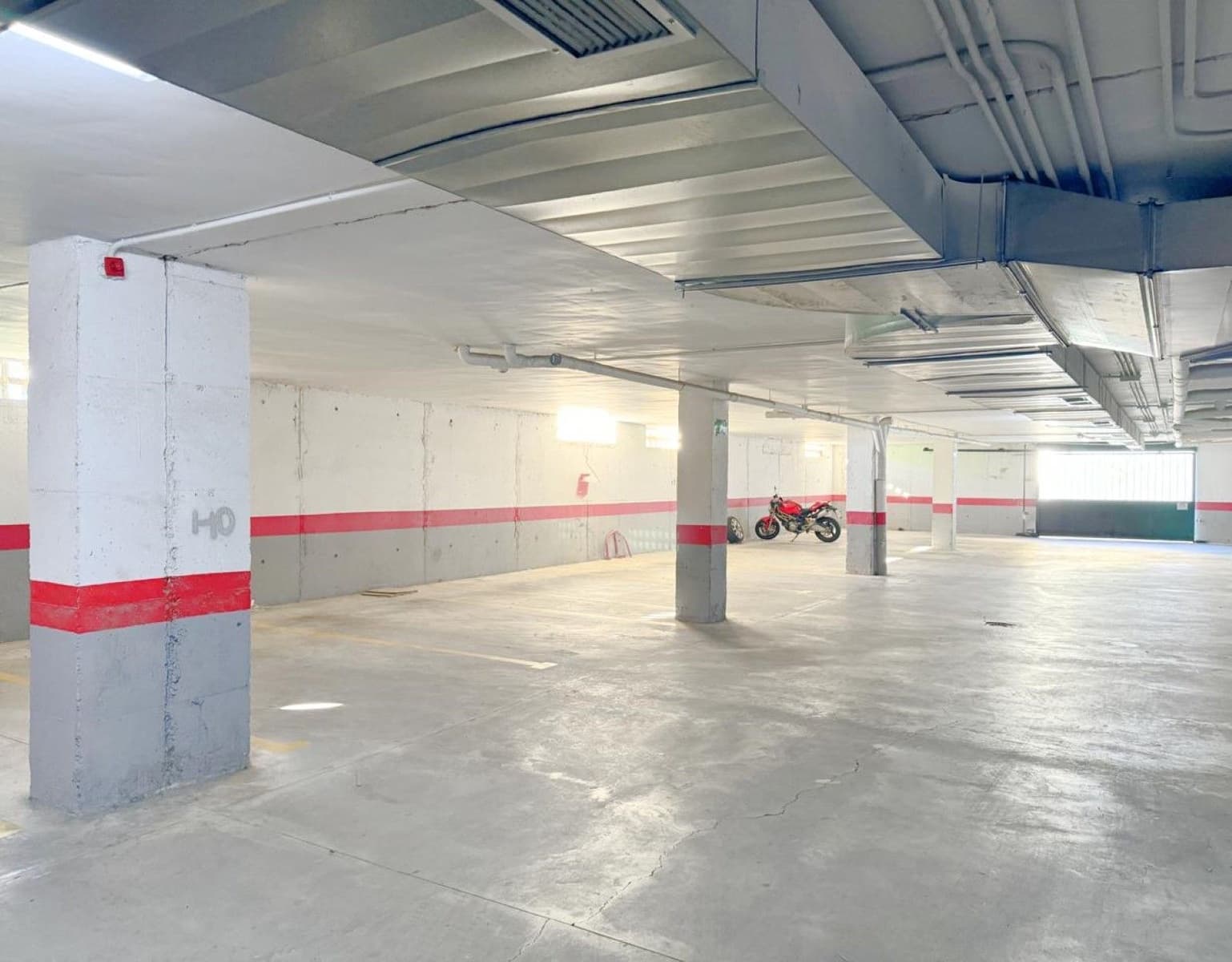 3 quarto Penthouse para venda em La Duquesa / Puerto de la Duquesa - 370 000 € (Ref: 9796311)