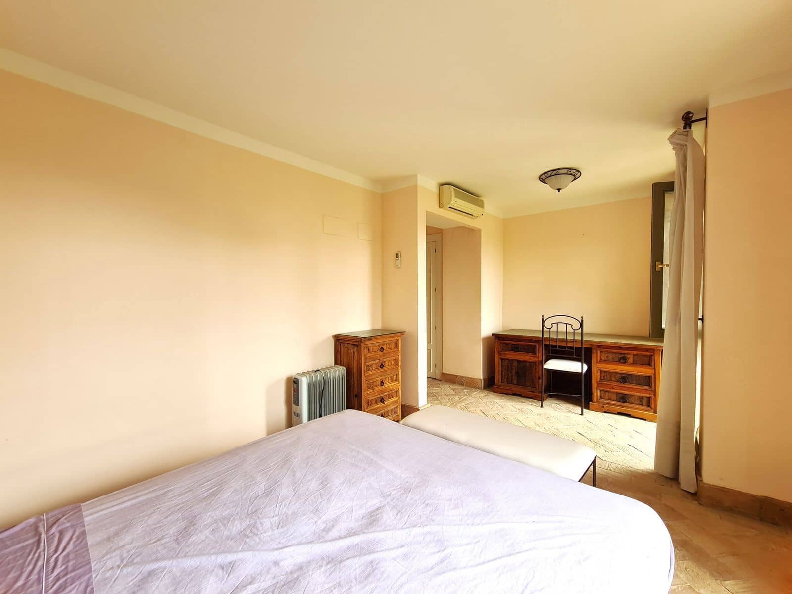 Pareado de 3 habitaciones en Sotogrande en venta - 1.095.000 € (Ref: 9796313)