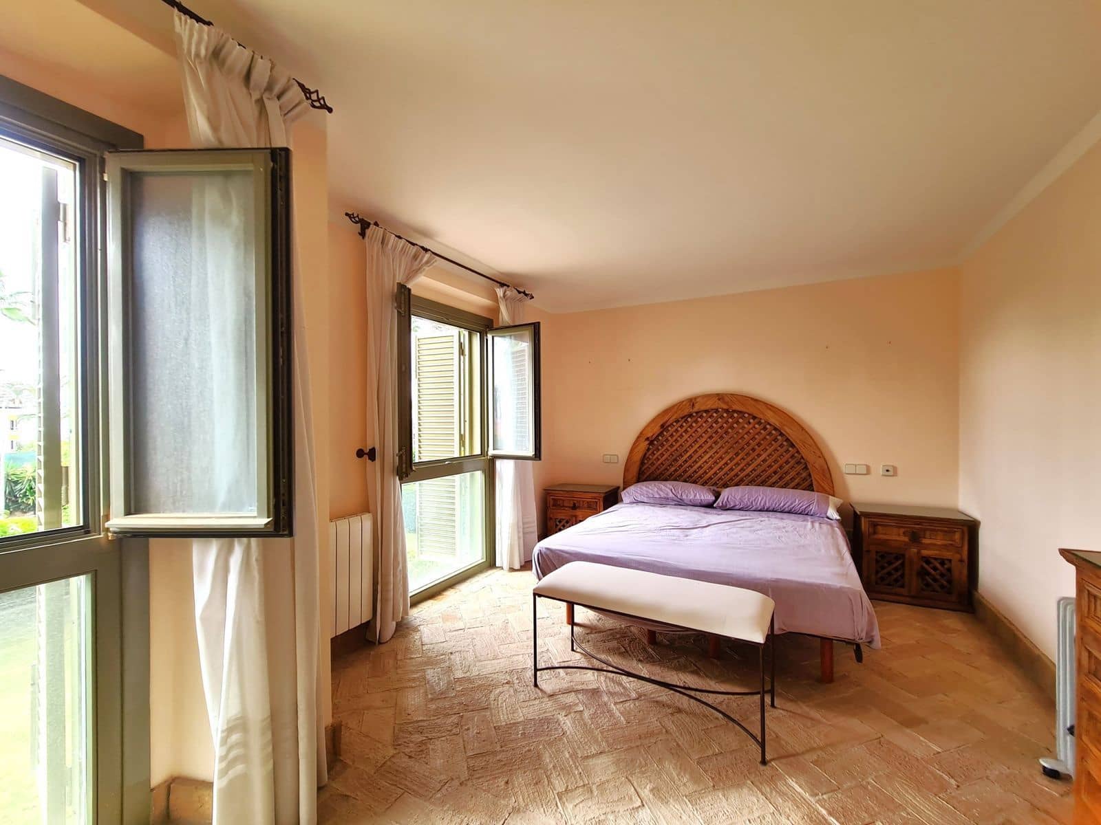 Pareado de 3 habitaciones en Sotogrande en venta - 1.095.000 € (Ref: 9796313)