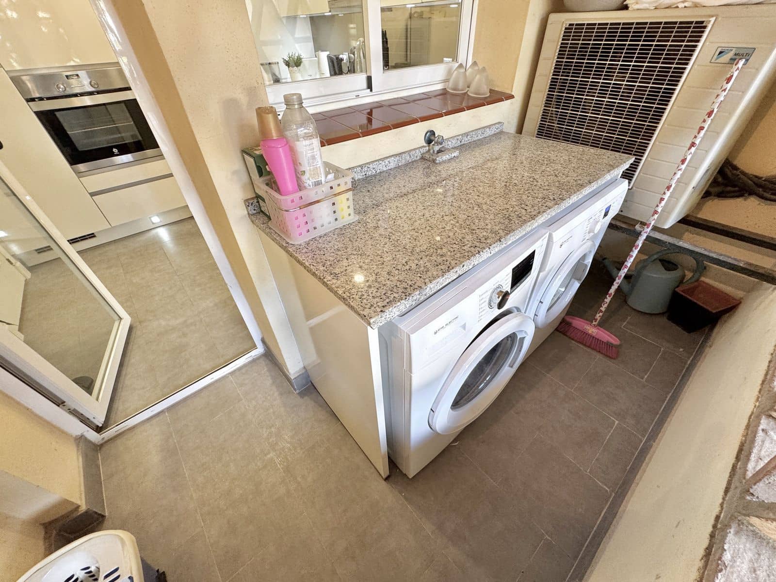 2 soveværelse Lejlighed til salg i Elviria - € 625.000 (Ref: 9796317)