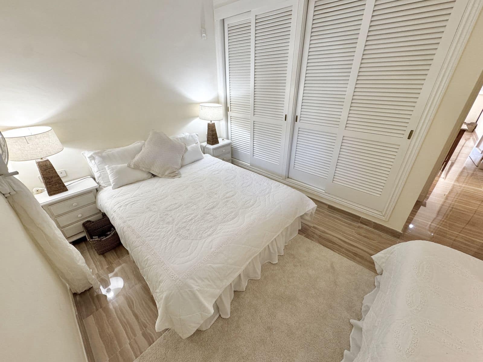 2 soveværelse Lejlighed til salg i Elviria - € 625.000 (Ref: 9796317)