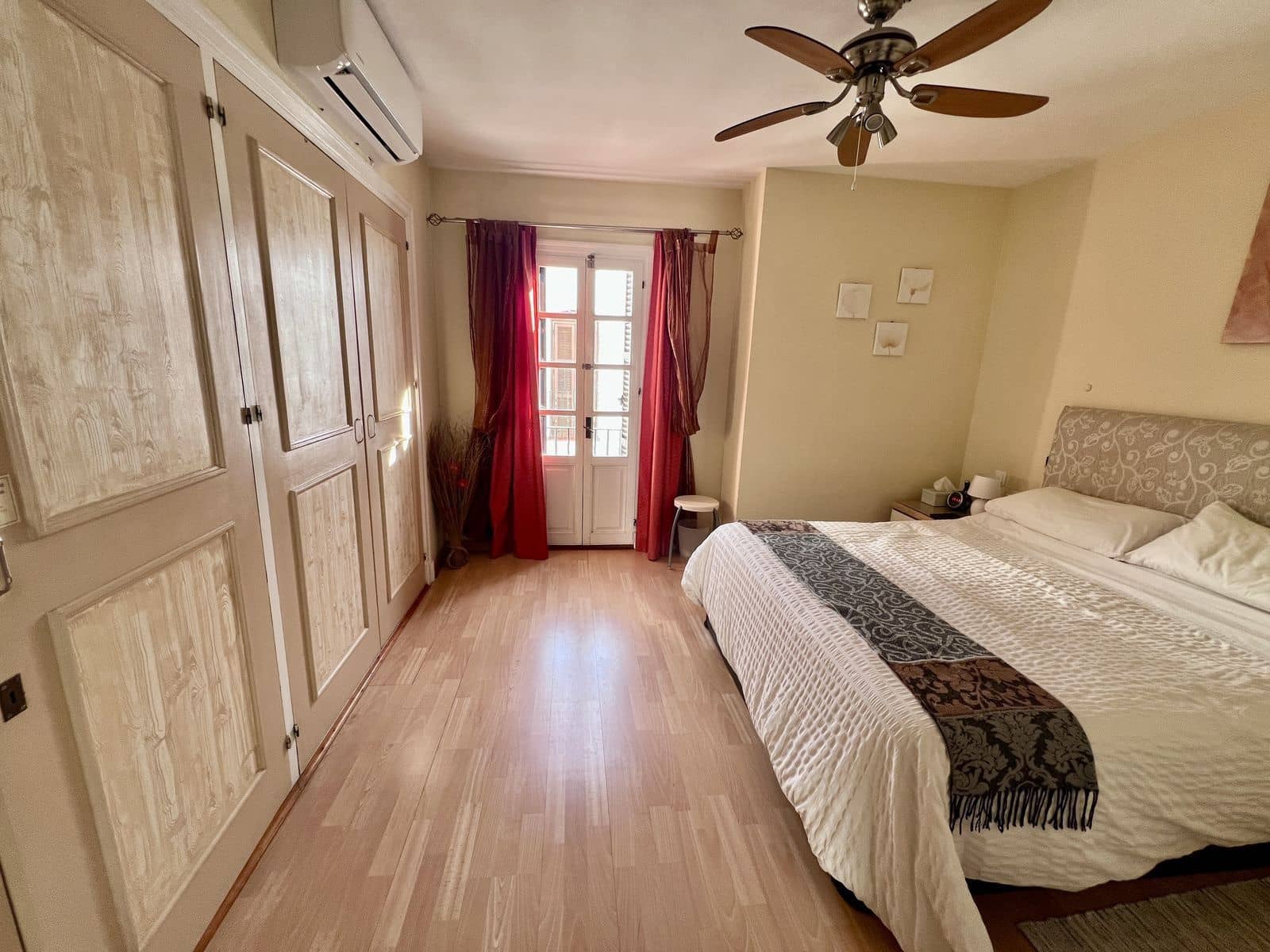 3 bedroom Townhouse for sale in New Golden Mile - € 550,000 (Ref: 9796318)