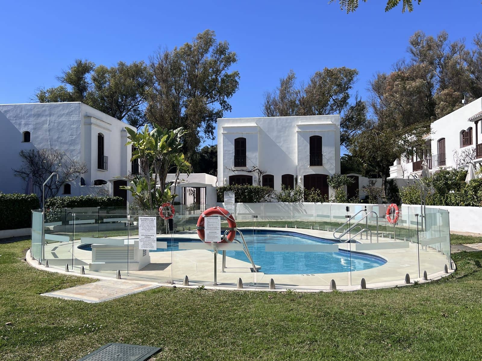 3 bedroom Townhouse for sale in New Golden Mile - € 550,000 (Ref: 9796318)