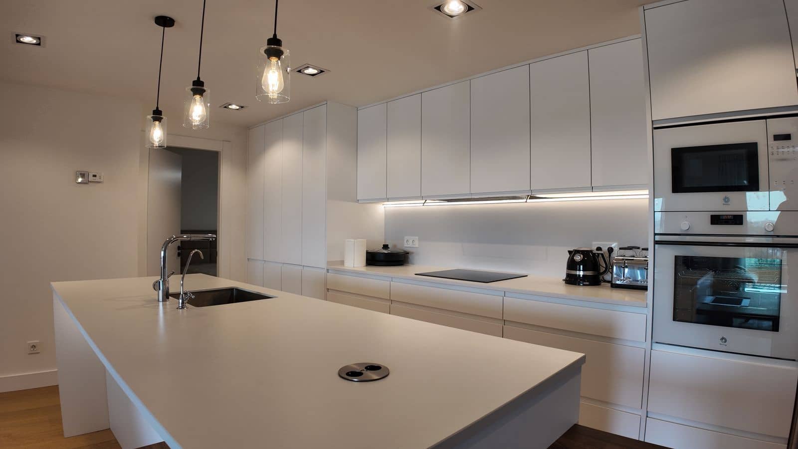 3 slaapkamer Appartement te koop in San Pedro de Alcantara - € 635.000 (Ref: 9796321)