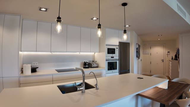 3 slaapkamer Appartement te koop in San Pedro de Alcantara, Marbella - € 635.000 (Ref: 9796321)