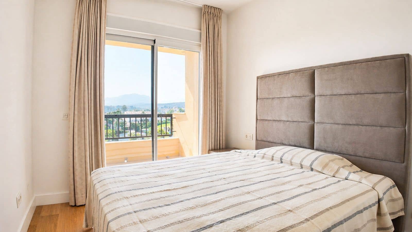 3 slaapkamer Appartement te koop in San Pedro de Alcantara - € 635.000 (Ref: 9796321)