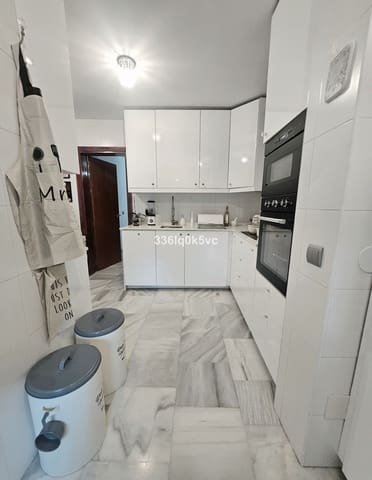 3 camera da letto Villa in vendita in Benahavís - 550.000 € (Rif: 9796323)