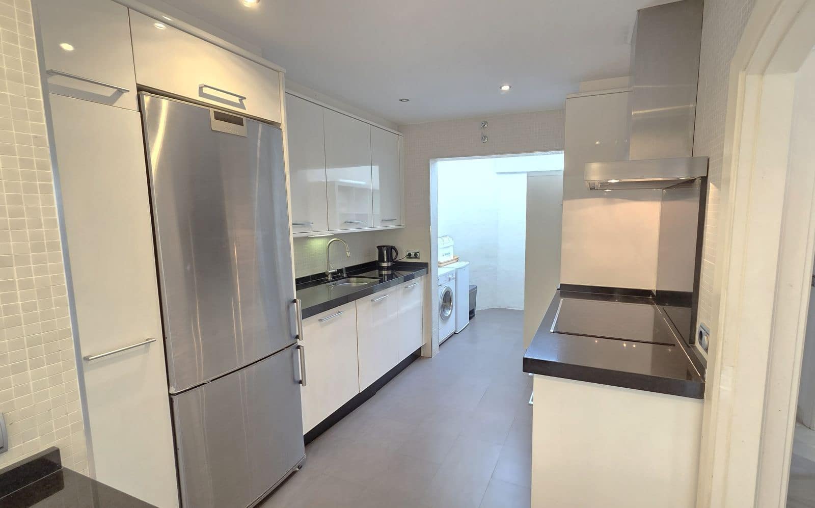 3 camera da letto Villetta Bifamiliare in vendita in Marbella - 800.000 € (Rif: 9796333)