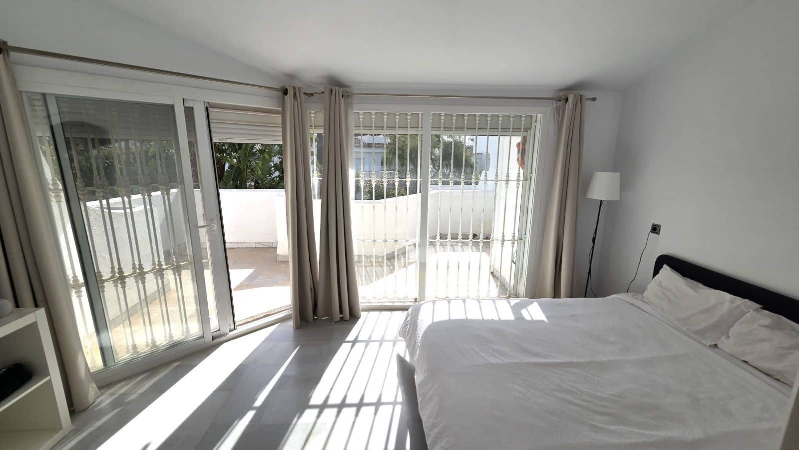 3 camera da letto Villetta Bifamiliare in vendita in Marbella - 800.000 € (Rif: 9796333)