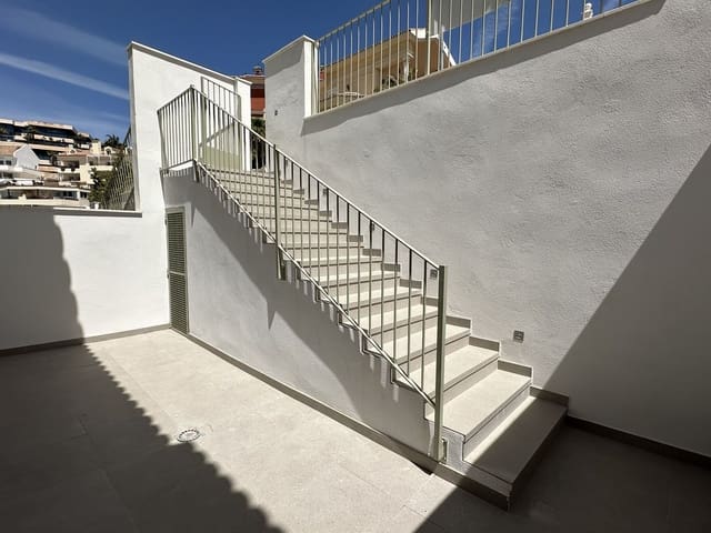 4 makuuhuone Huvila myytävänä paikassa Torrequebrada, Benalmádena - 795 000 € (Ref: 9796334)