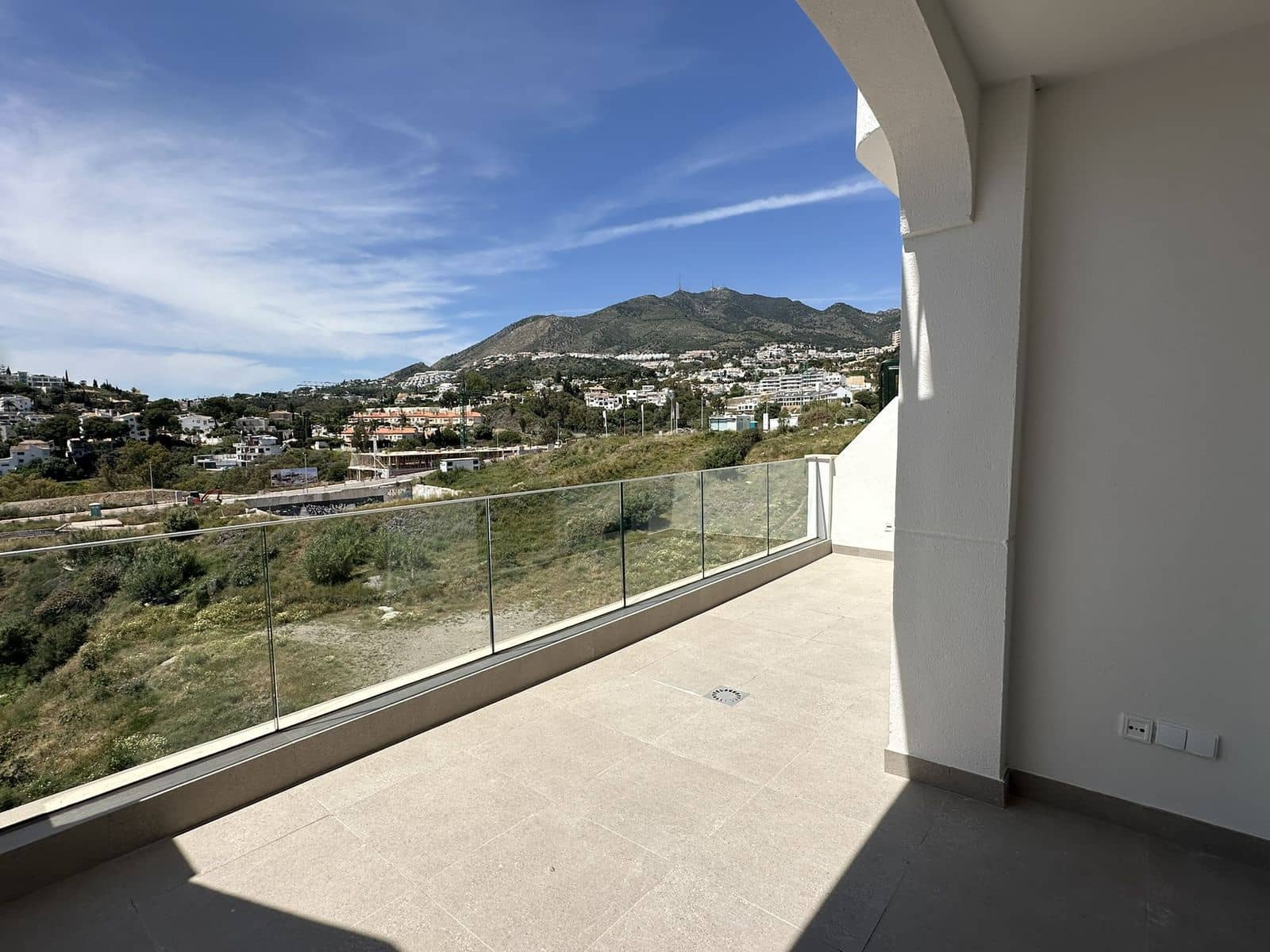 4 makuuhuone Huvila myytävänä paikassa Torrequebrada - 795 000 € (Ref: 9796334)