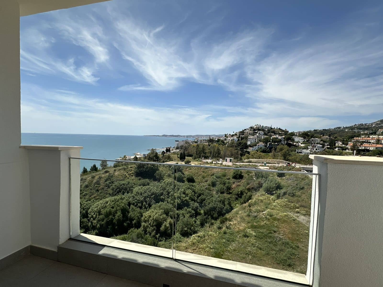 4 makuuhuone Huvila myytävänä paikassa Torrequebrada - 795 000 € (Ref: 9796334)