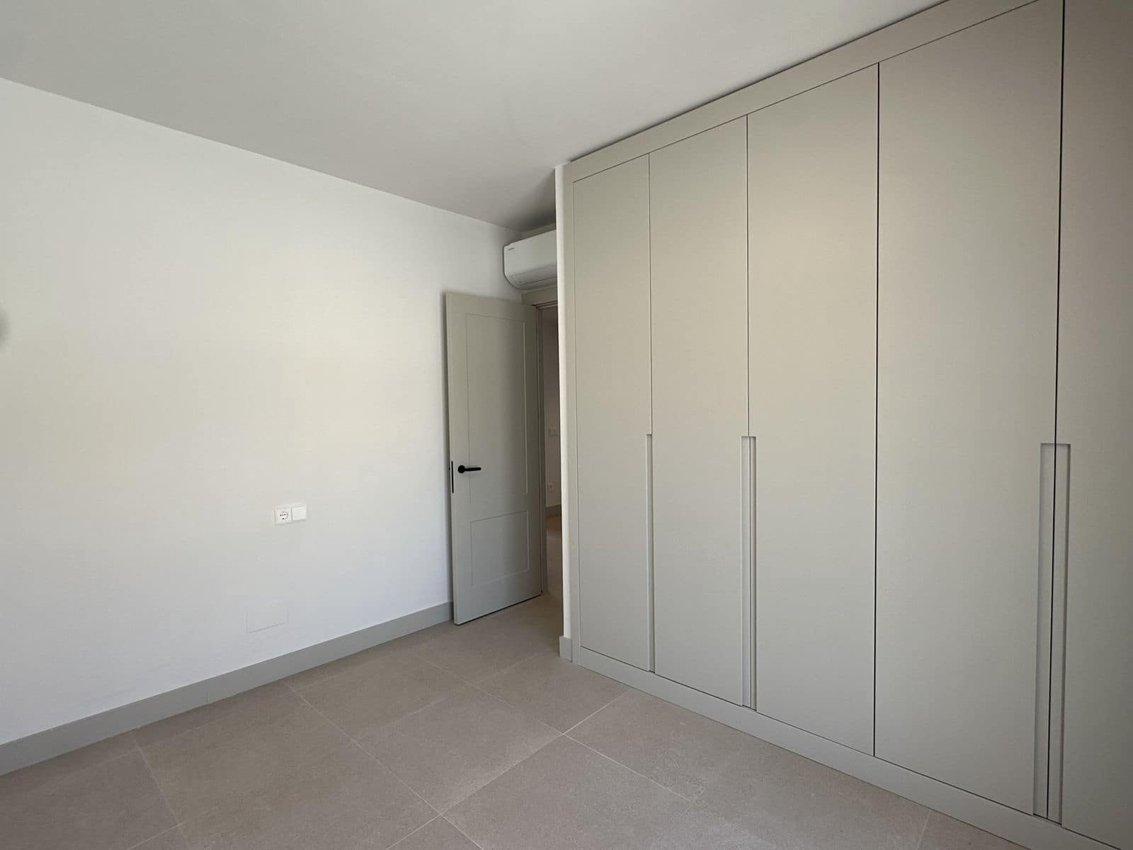 4 makuuhuone Huvila myytävänä paikassa Torrequebrada - 795 000 € (Ref: 9796334)