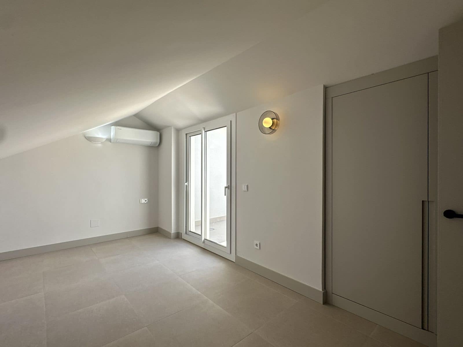 4 makuuhuone Huvila myytävänä paikassa Torrequebrada - 795 000 € (Ref: 9796334)