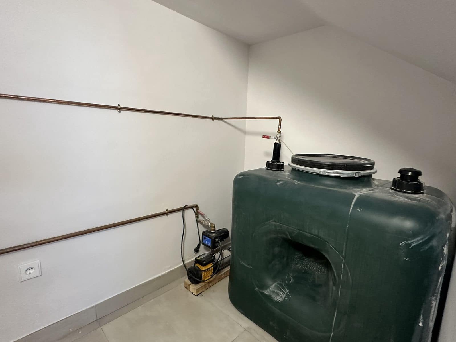 4 makuuhuone Omakotitalo myytävänä paikassa Torrequebrada - 795 000 € (Ref: 9796335)