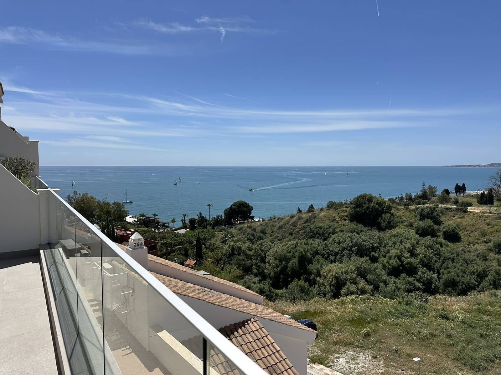 4 makuuhuone Omakotitalo myytävänä paikassa Torrequebrada - 795 000 € (Ref: 9796335)