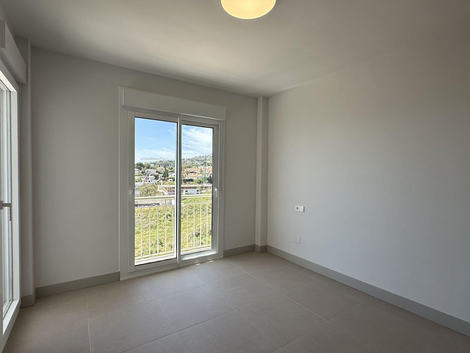 4 makuuhuone Omakotitalo myytävänä paikassa Torrequebrada - 795 000 € (Ref: 9796335)