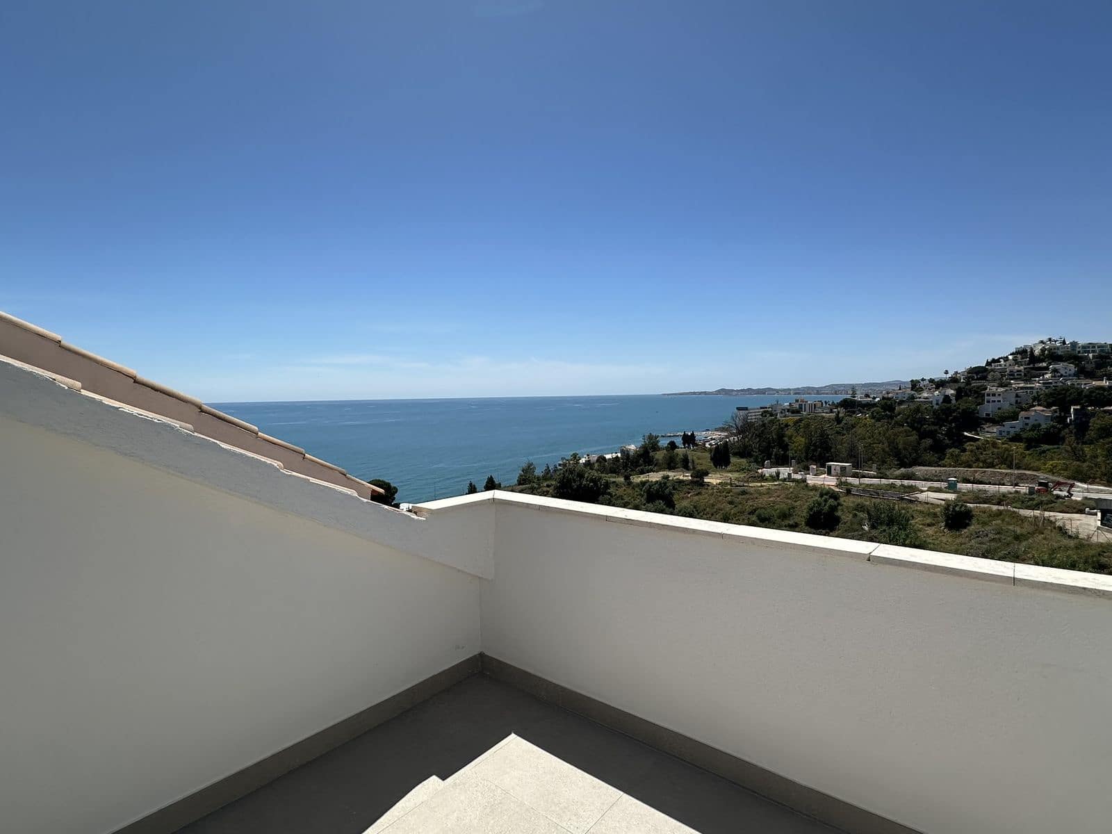 4 makuuhuone Omakotitalo myytävänä paikassa Torrequebrada - 795 000 € (Ref: 9796335)