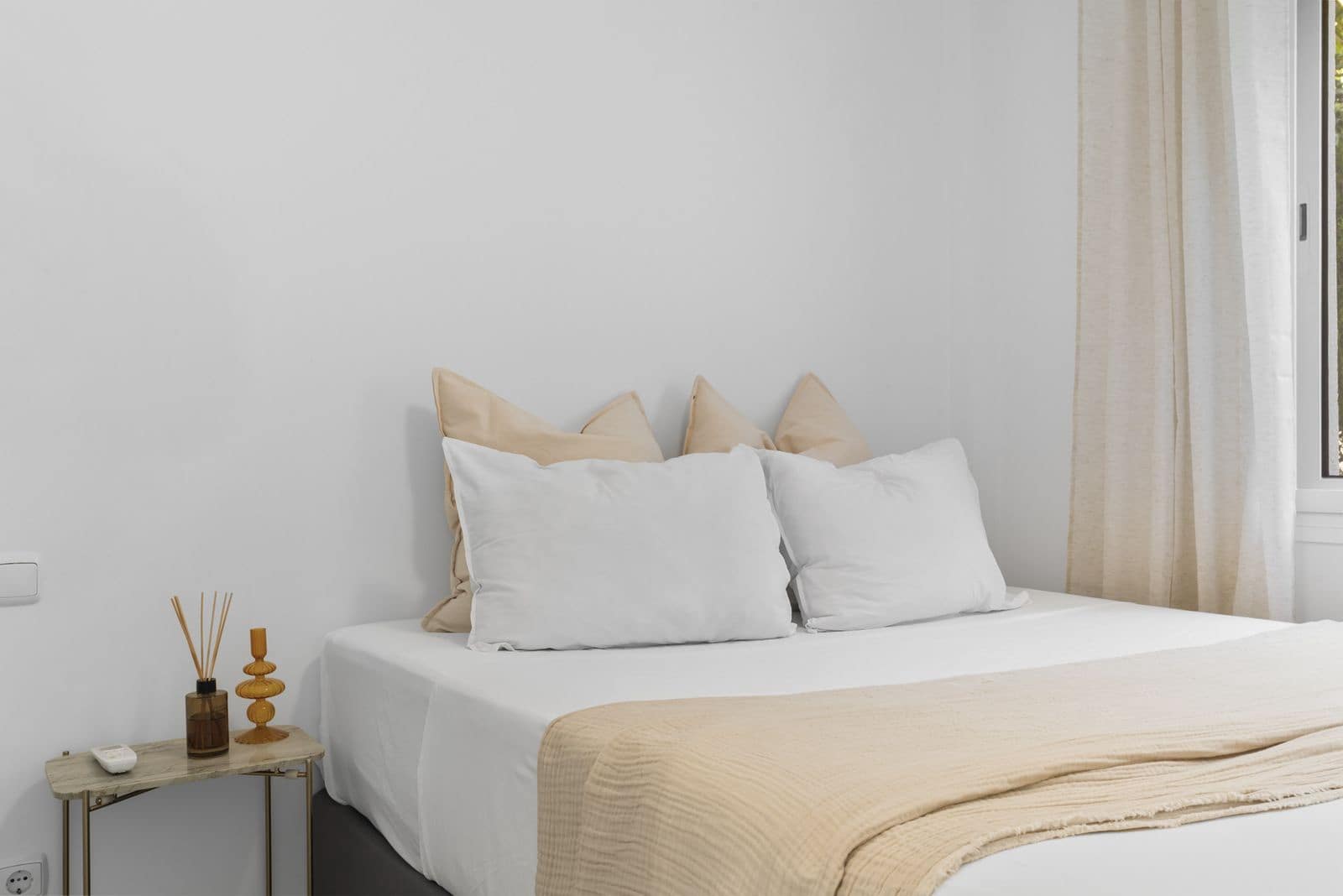 Apartamento de 2 habitaciones en Nueva Andalucia en venta - 350.000 € (Ref: 9796336)