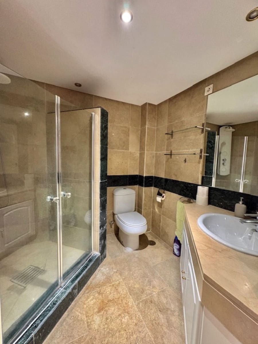 2 soveværelse Penthouse til salg i Rio Real - € 555.000 (Ref: 9796338)