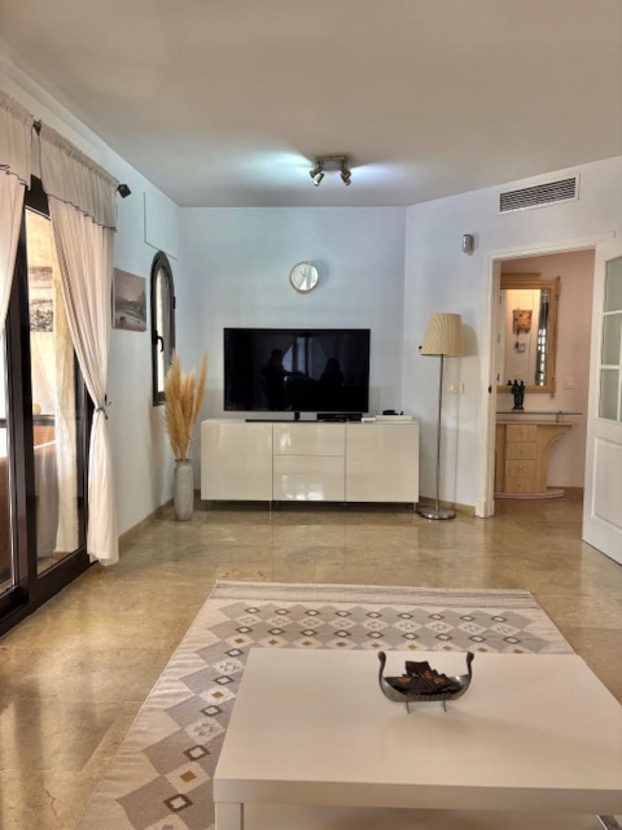 2 soveværelse Penthouse til salg i Rio Real - € 555.000 (Ref: 9796338)