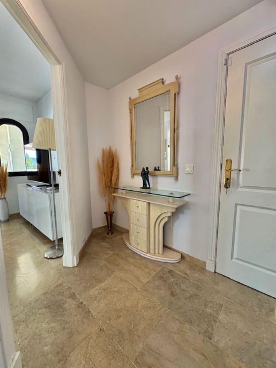 2 soveværelse Penthouse til salg i Rio Real - € 555.000 (Ref: 9796338)