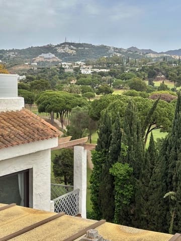 2 slaapkamer Penthouse te koop in Río Real, Marbella - € 555.000 (Ref: 9796338)