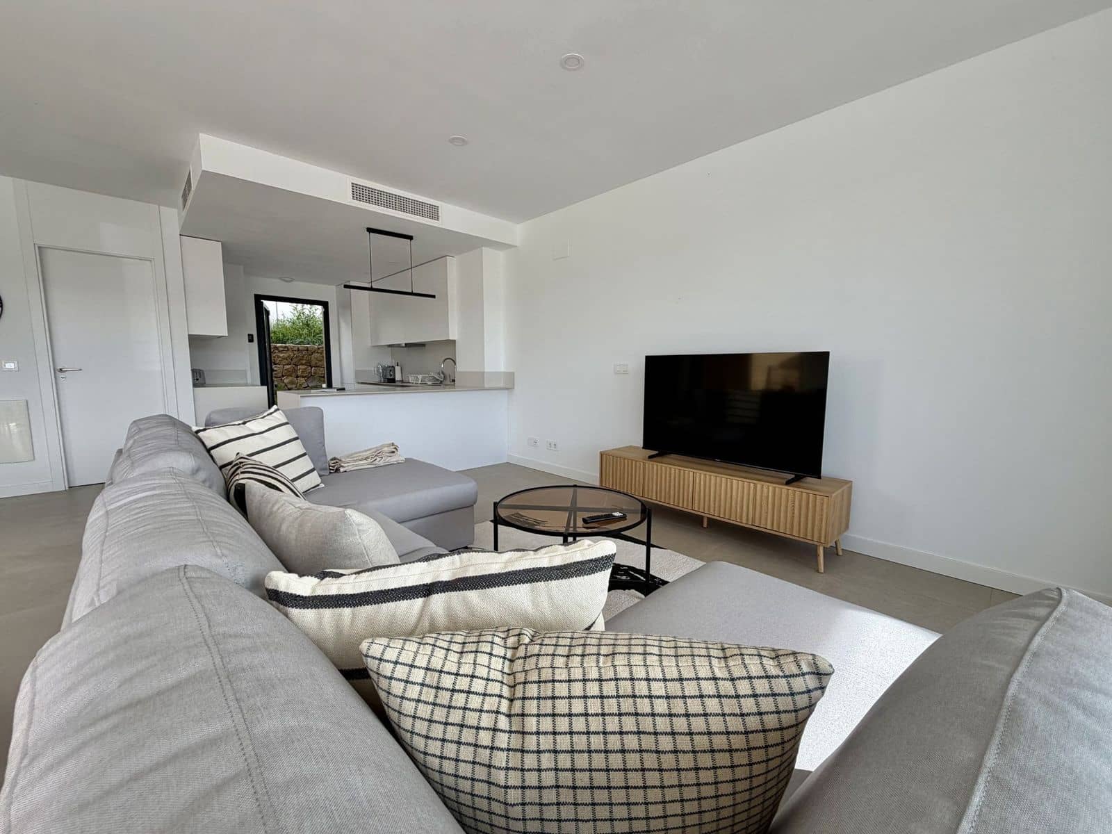 Pareado de 3 habitaciones en Atalaya-Isdabe en venta - 745.000 € (Ref: 9796339)