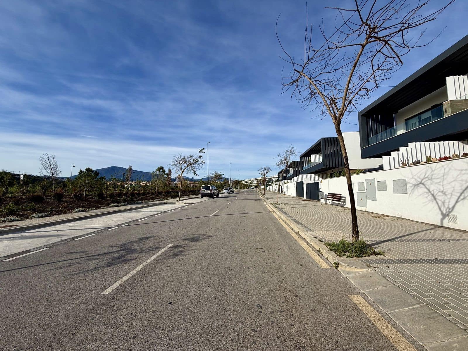 Pareado de 3 habitaciones en Atalaya-Isdabe en venta - 745.000 € (Ref: 9796339)