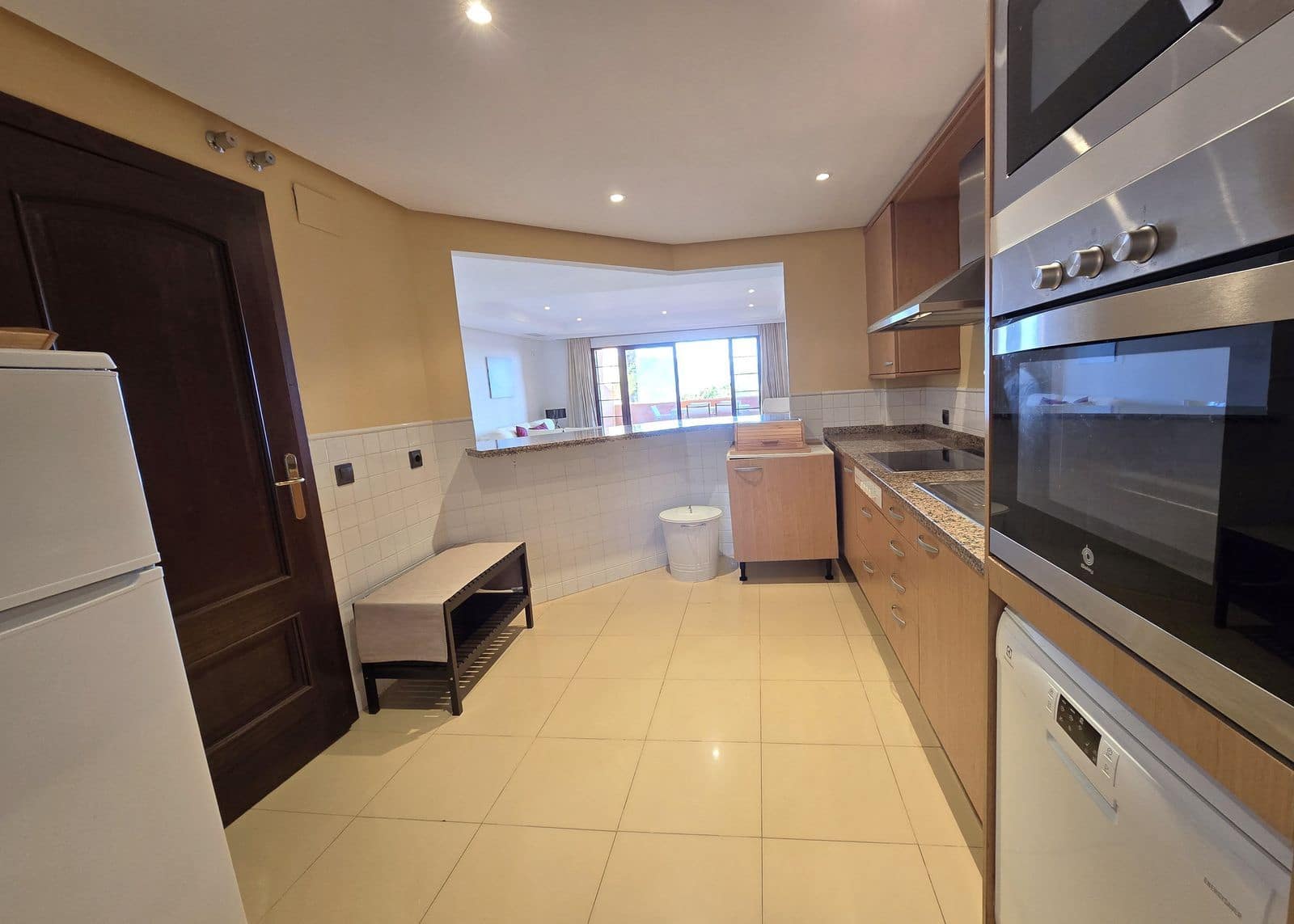 Apartamento de 2 habitaciones en La Mairena en venta - 360.000 € (Ref: 9796340)