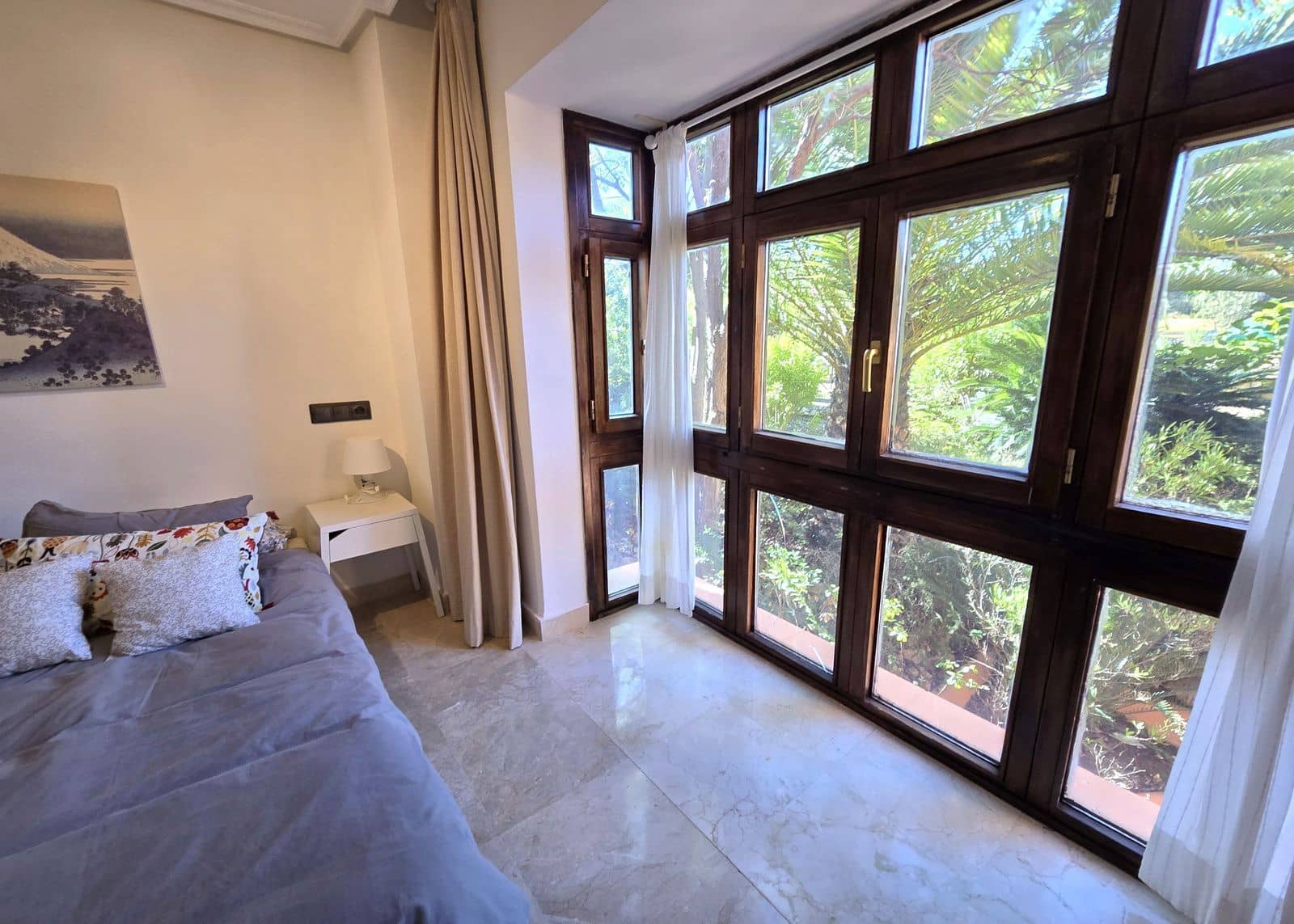 Apartamento de 2 habitaciones en La Mairena en venta - 360.000 € (Ref: 9796340)