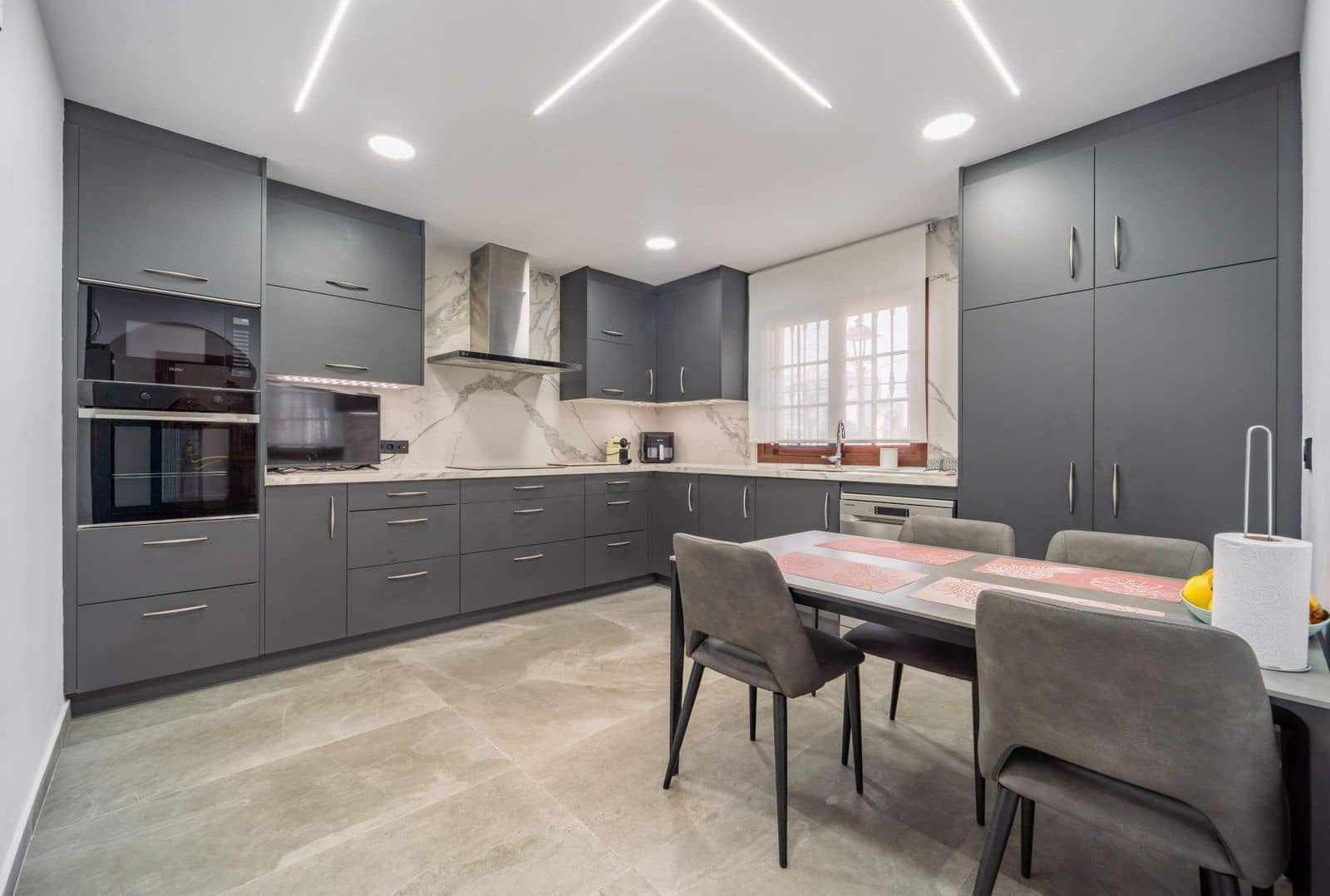 3 quarto Moradia Geminada para venda em Bel-Air - 990 000 € (Ref: 9796346)