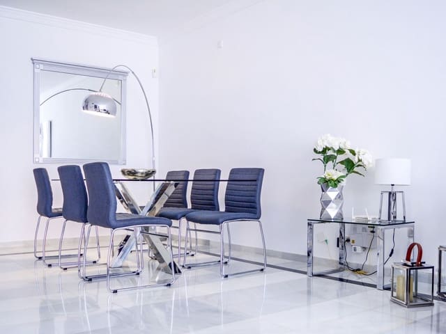 2 soverom Leilighet til salgs i Puerto Banus, Marbella - € 1 190 000 (Ref: 9796348)