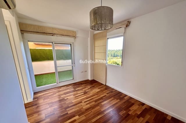 4 slaapkamer Huis te koop in Mijas Costa, Mijas - € 449.000 (Ref: 9796351)