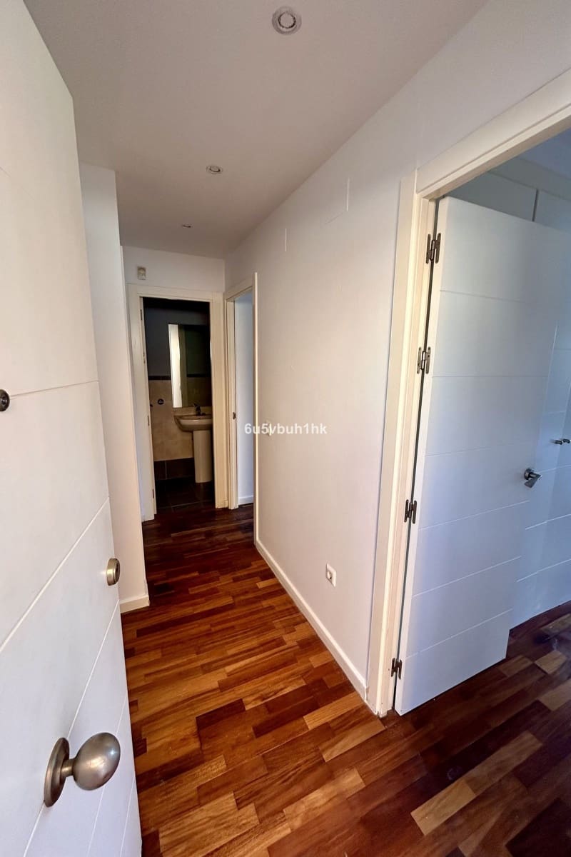 4 slaapkamer Huis te koop in Mijas Costa - € 449.000 (Ref: 9796351)