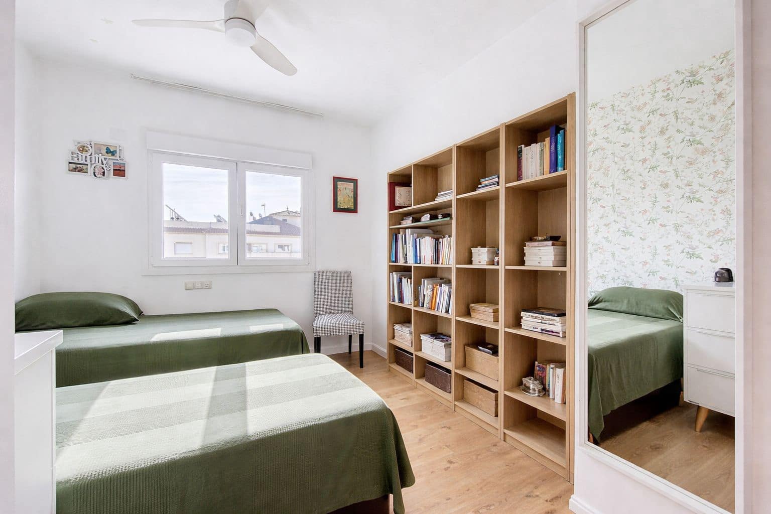 2 soveværelse Penthouse til salg i Estepona - € 749.000 (Ref: 9796353)