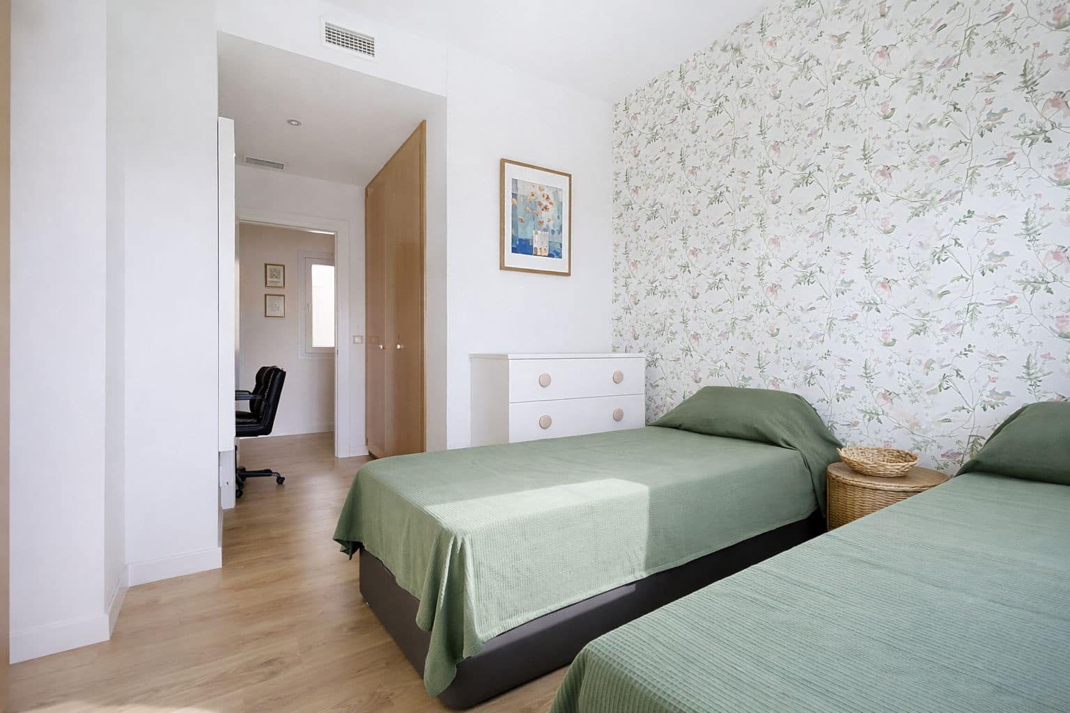 2 soveværelse Penthouse til salg i Estepona - € 749.000 (Ref: 9796353)