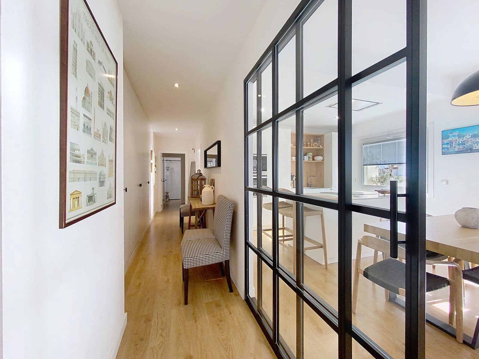 2 soveværelse Penthouse til salg i Estepona - € 749.000 (Ref: 9796353)